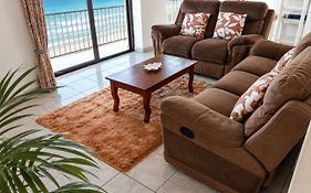 504 Amazibu Holiday Flat- Paradise On The Beach